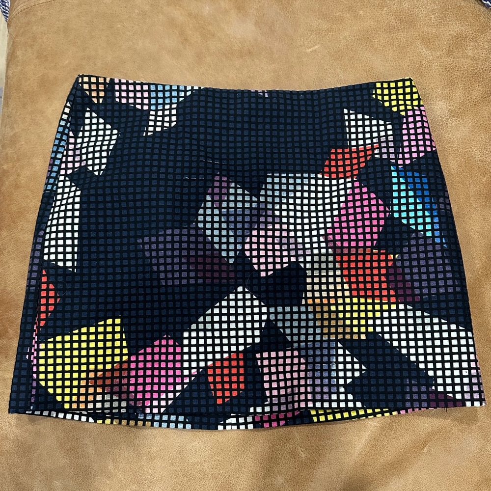 Trina Turk Mini skirt 
Size: 4